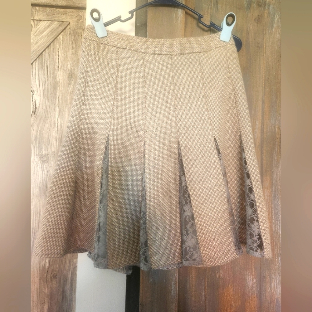 Worthington flair skirt